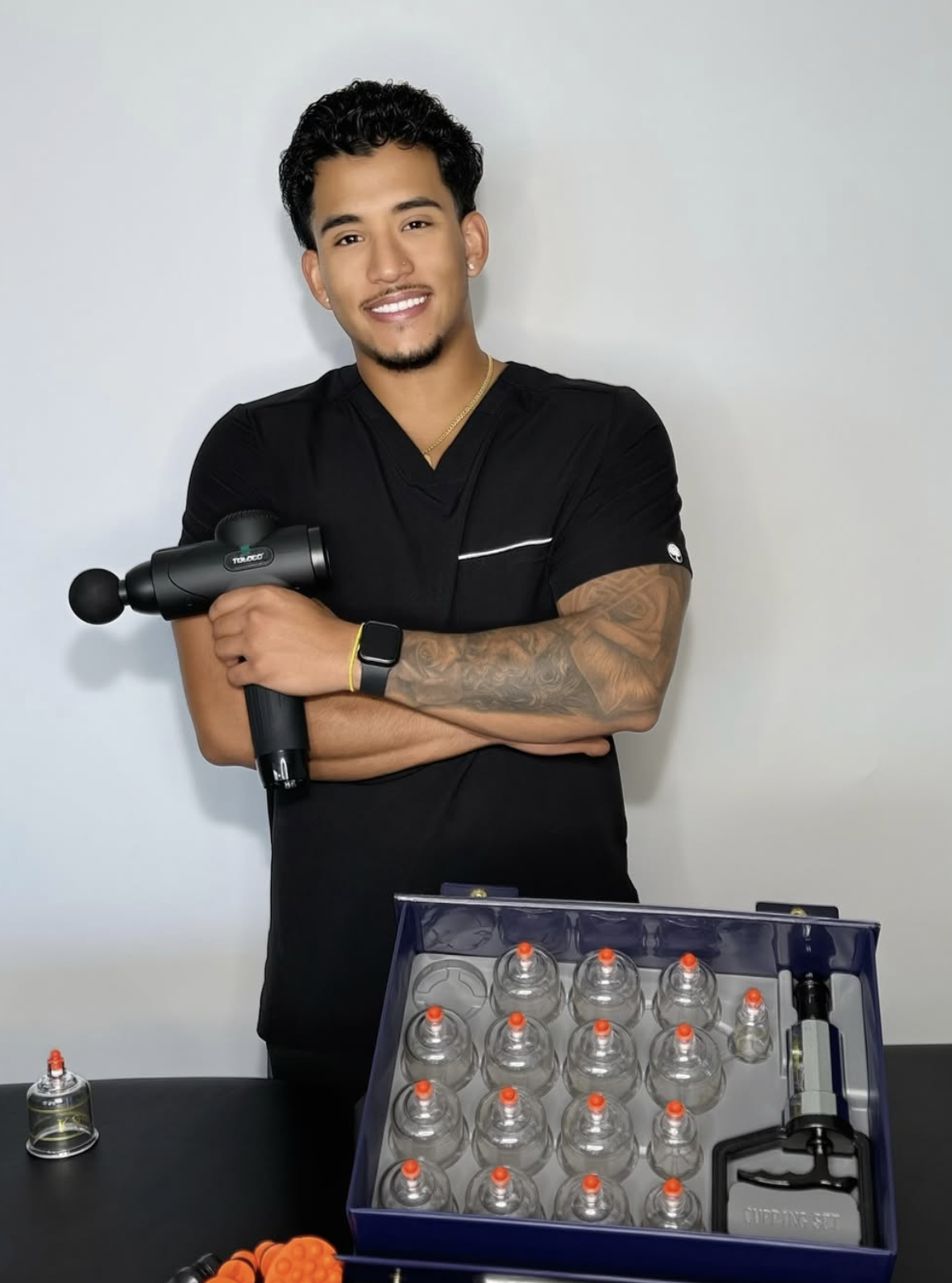 Johnny Delgado — sports massage, stretching, and training in Fort Myers